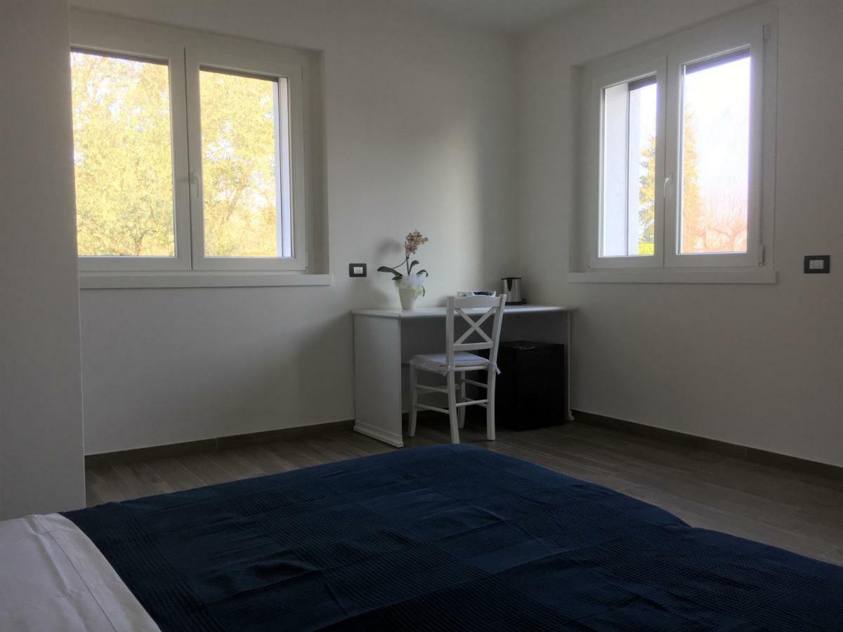 B&B Le Farfalle Onno Ngoại thất bức ảnh